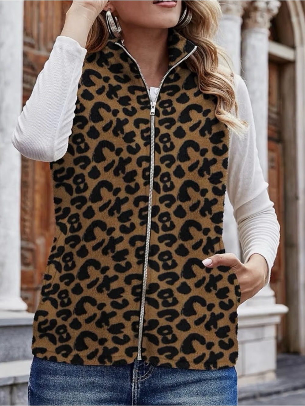 Lomon women’s XL Sherpa lined Leopard Print Zip-Front Vest tiger Animal print - Picture 3 of 7